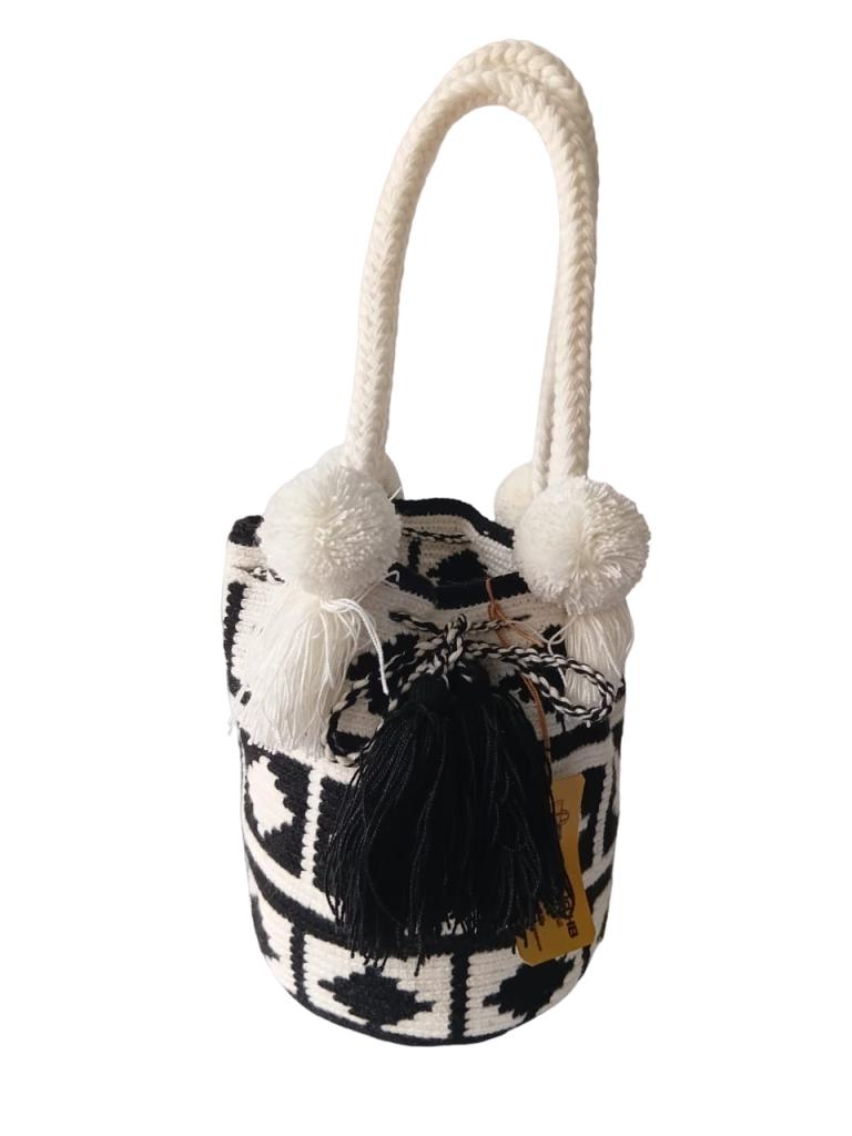 Bolso Wayuu Mediano Ref. AKBM06