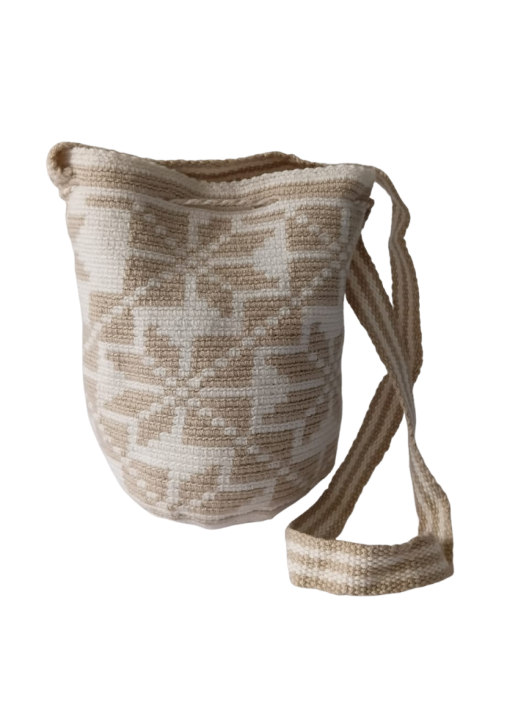 Mochila Wayuu Mediana Ref.  AKMM09