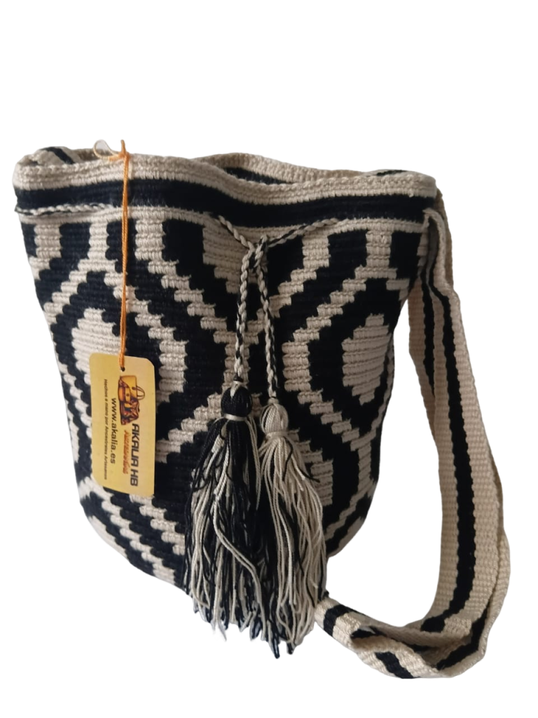 Mochila Wayuu Mediana Ref. AKMM10